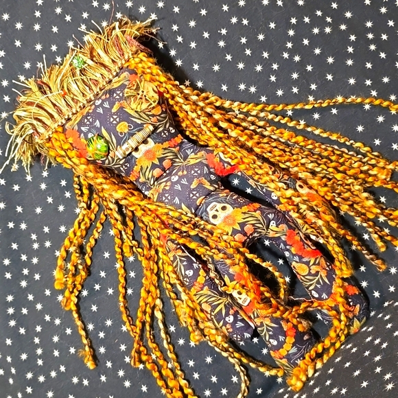 Voodoo Doll - Picture 1 of 5